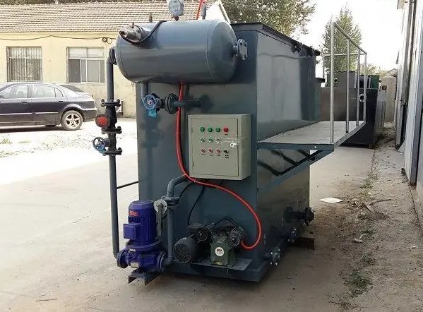 溶氣式氣浮機(jī)工作原理是什么樣的，我總結(jié)了三點(diǎn)，看看你知道不？02